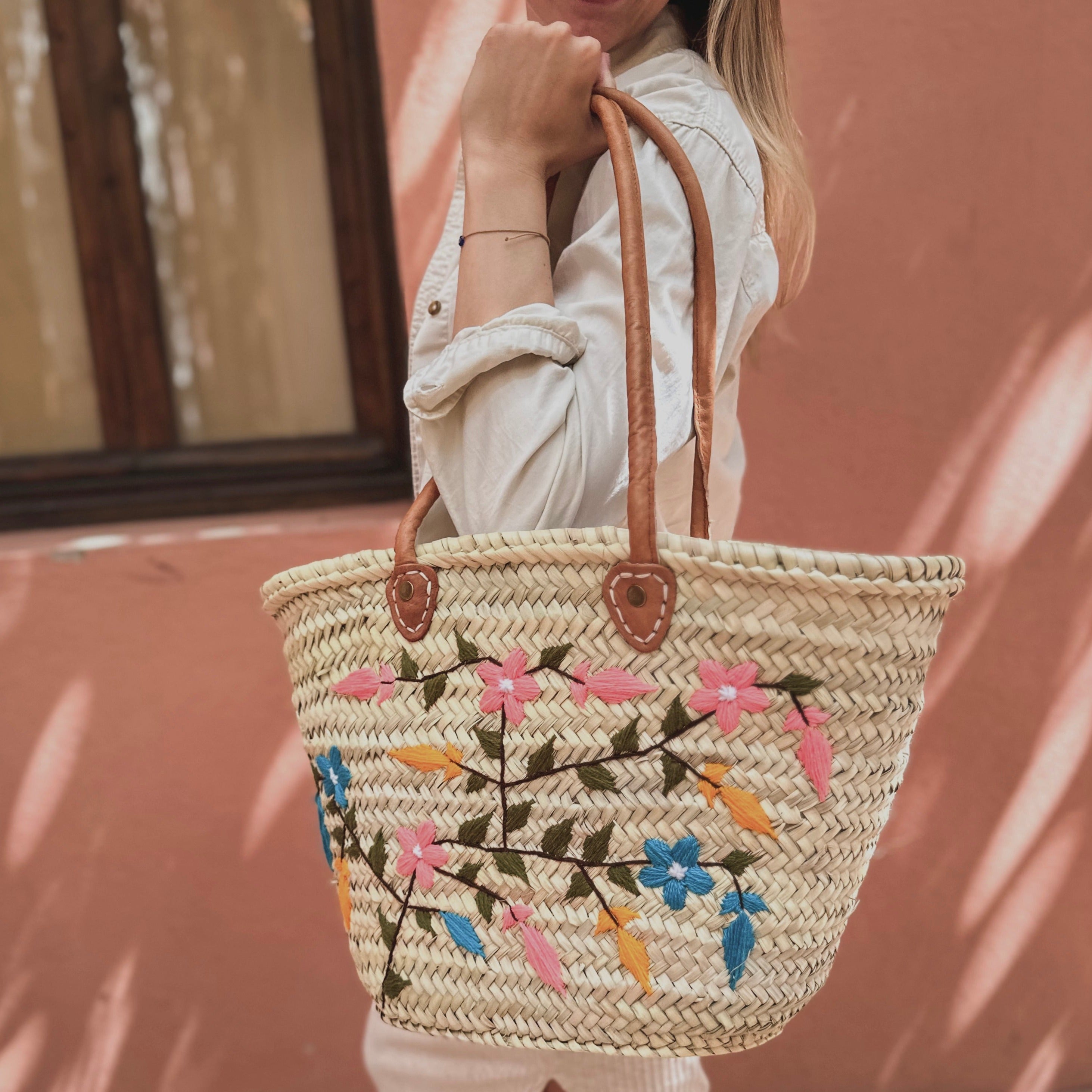 Floral Raffia Tote