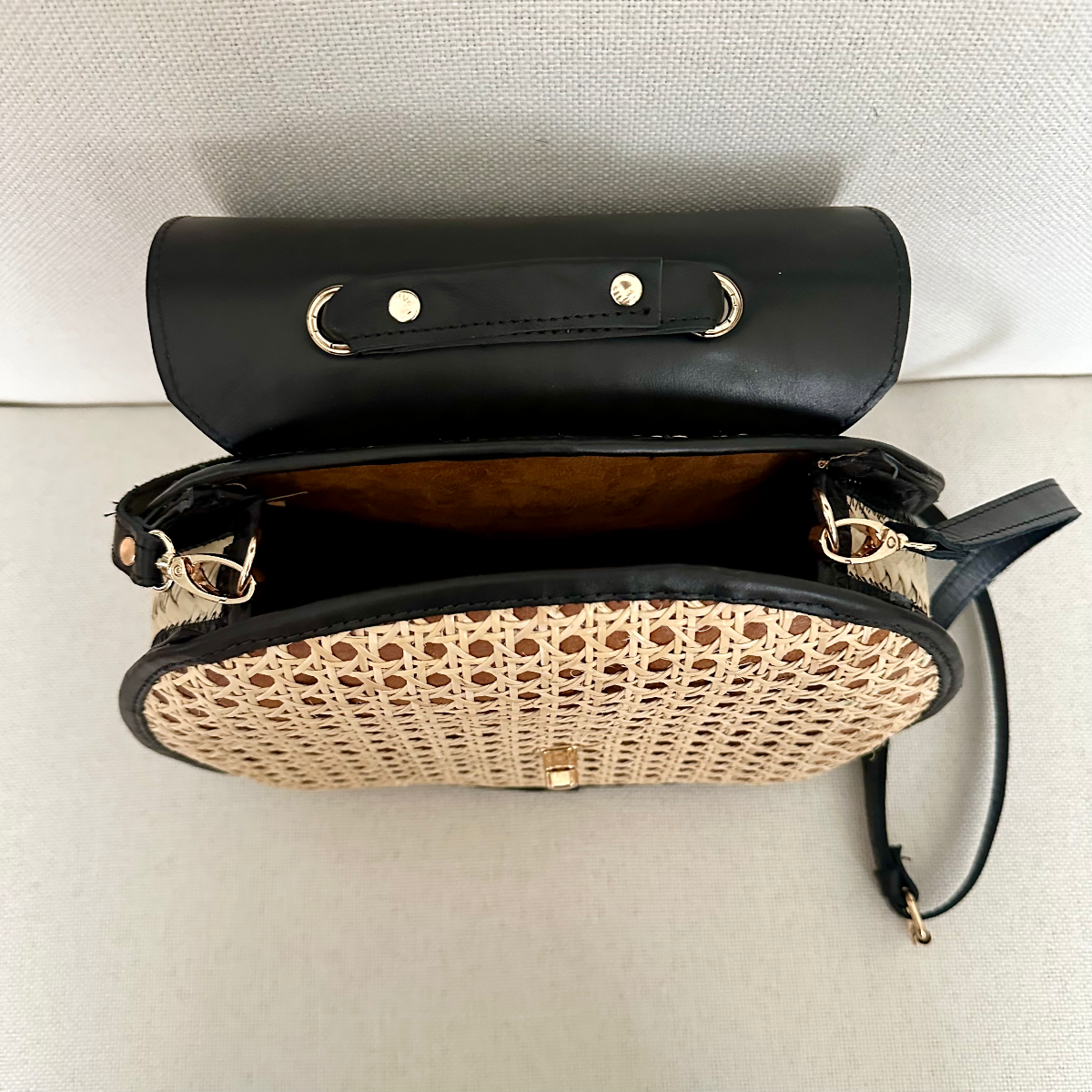 Inside View Rattan and Raffia Handbag by AMASOUK