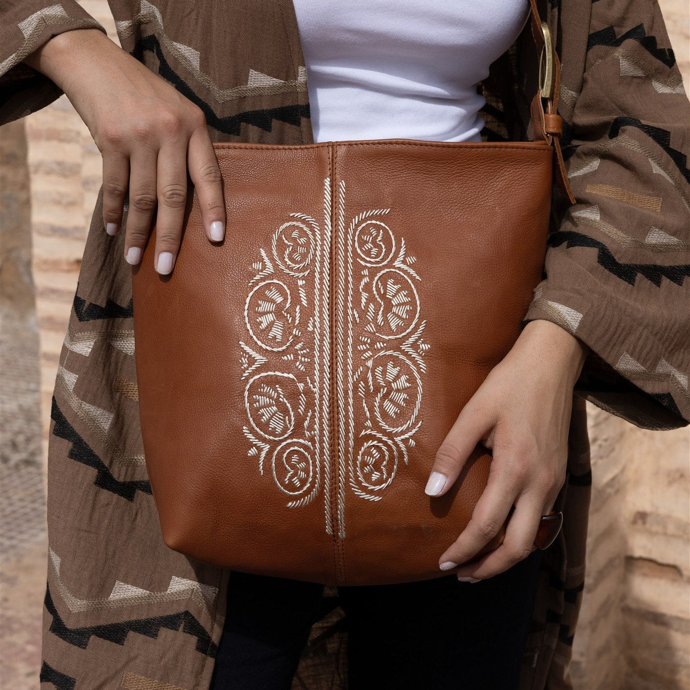 Zahra Leather Bucket Tote