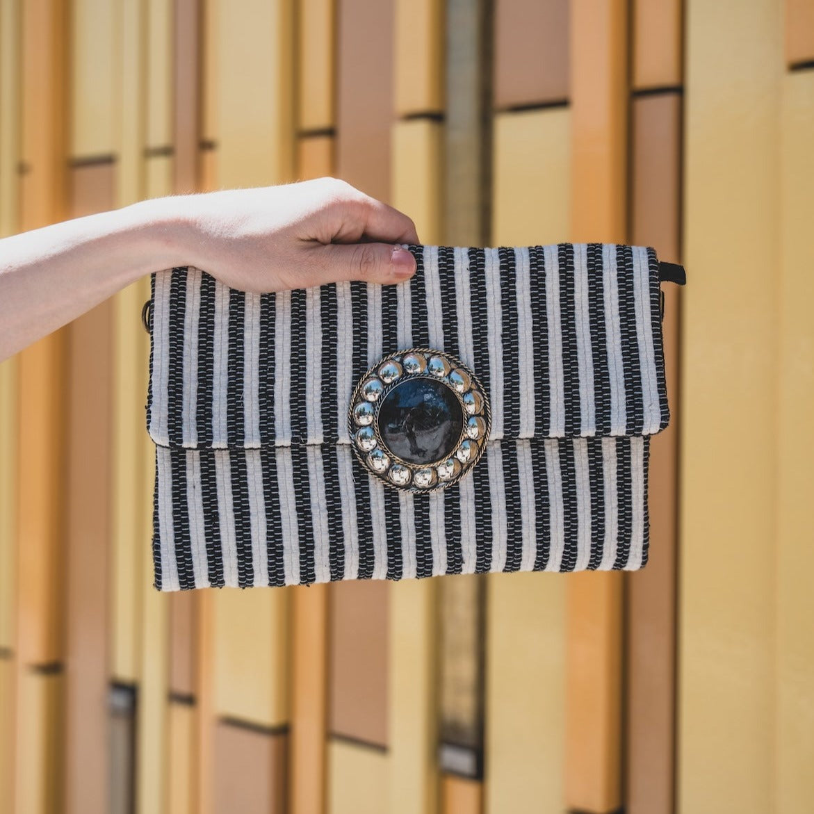 Black and White Clutch by AMASOUK