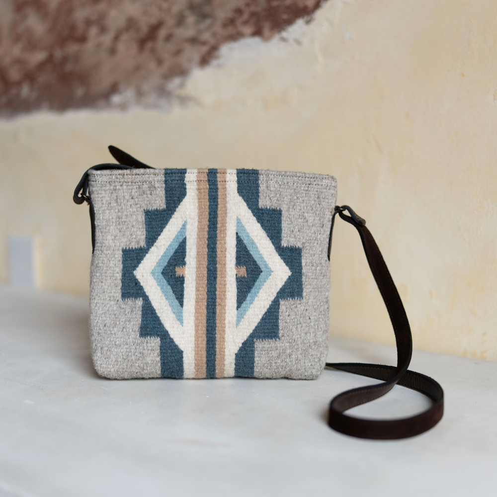 Sueños Crossbody