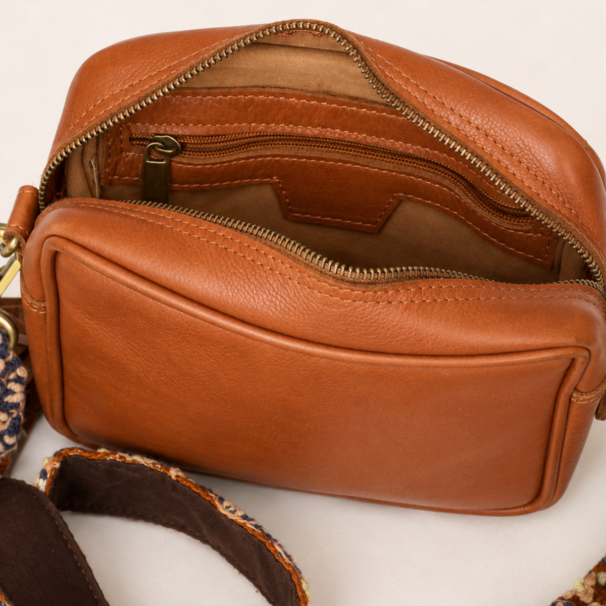 Florecita Crossbody (Pre-order)