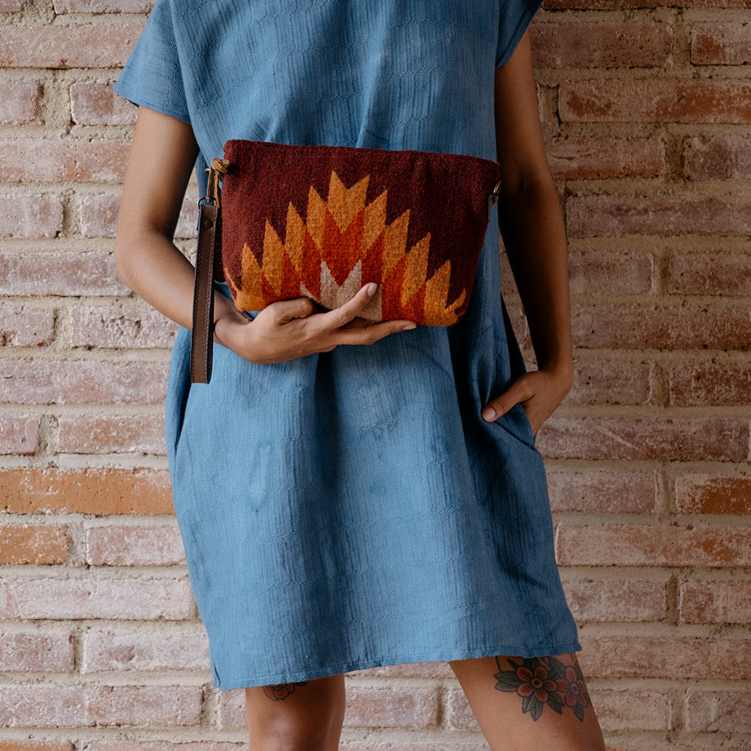 Néctar Convertible Clutch