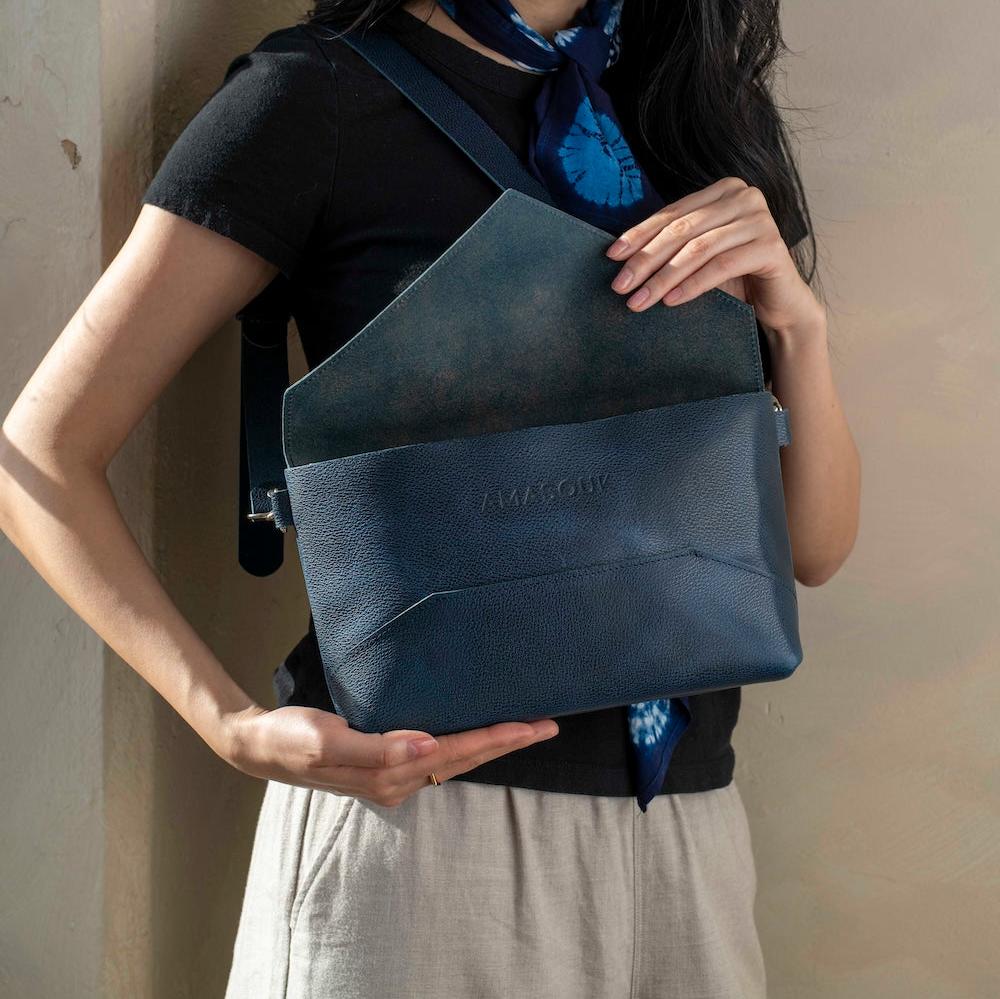 Kami Shoulder Bag