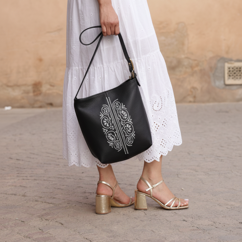 Zahra Leather Bucket Tote | AMASOUK
