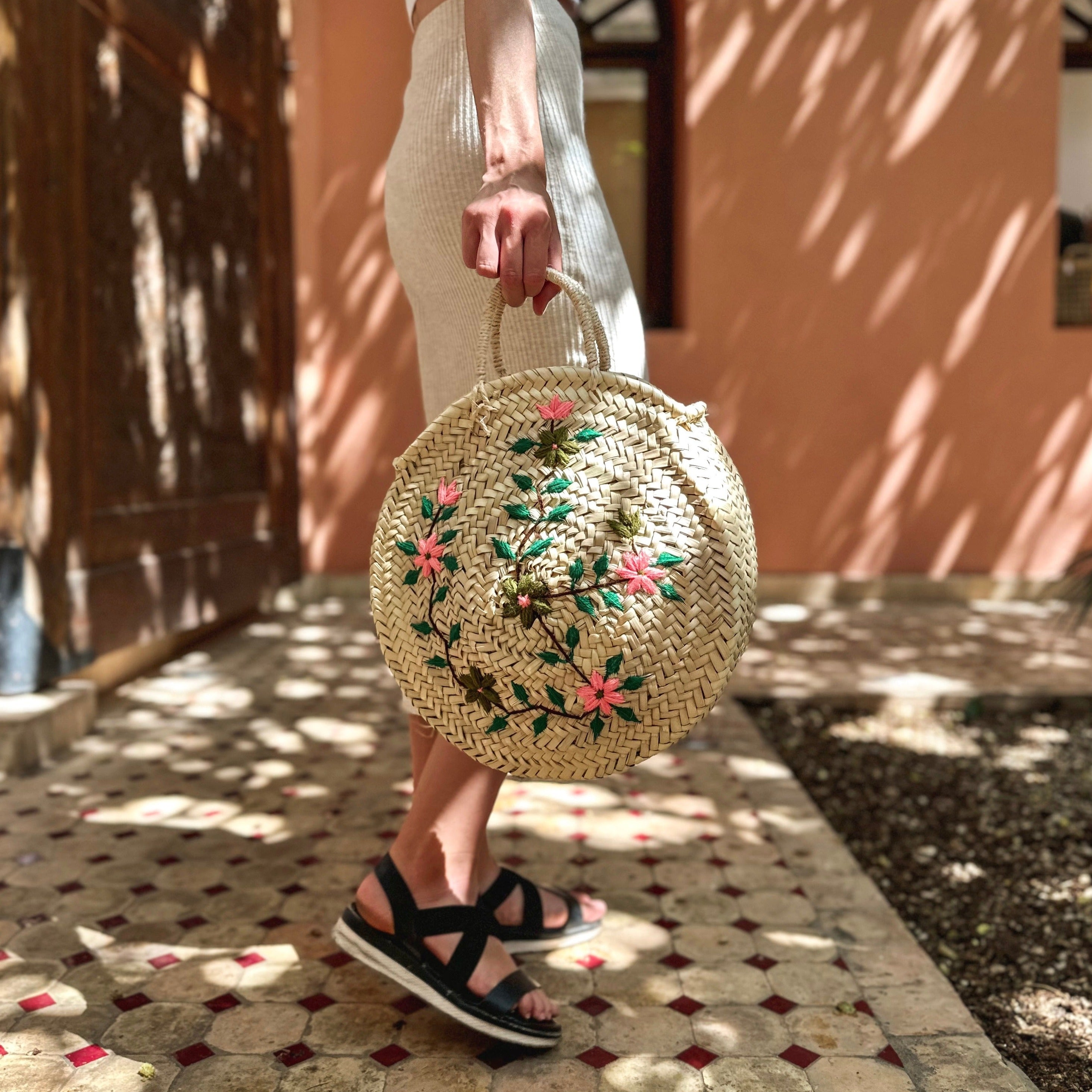 Floral Raffia Round Bag