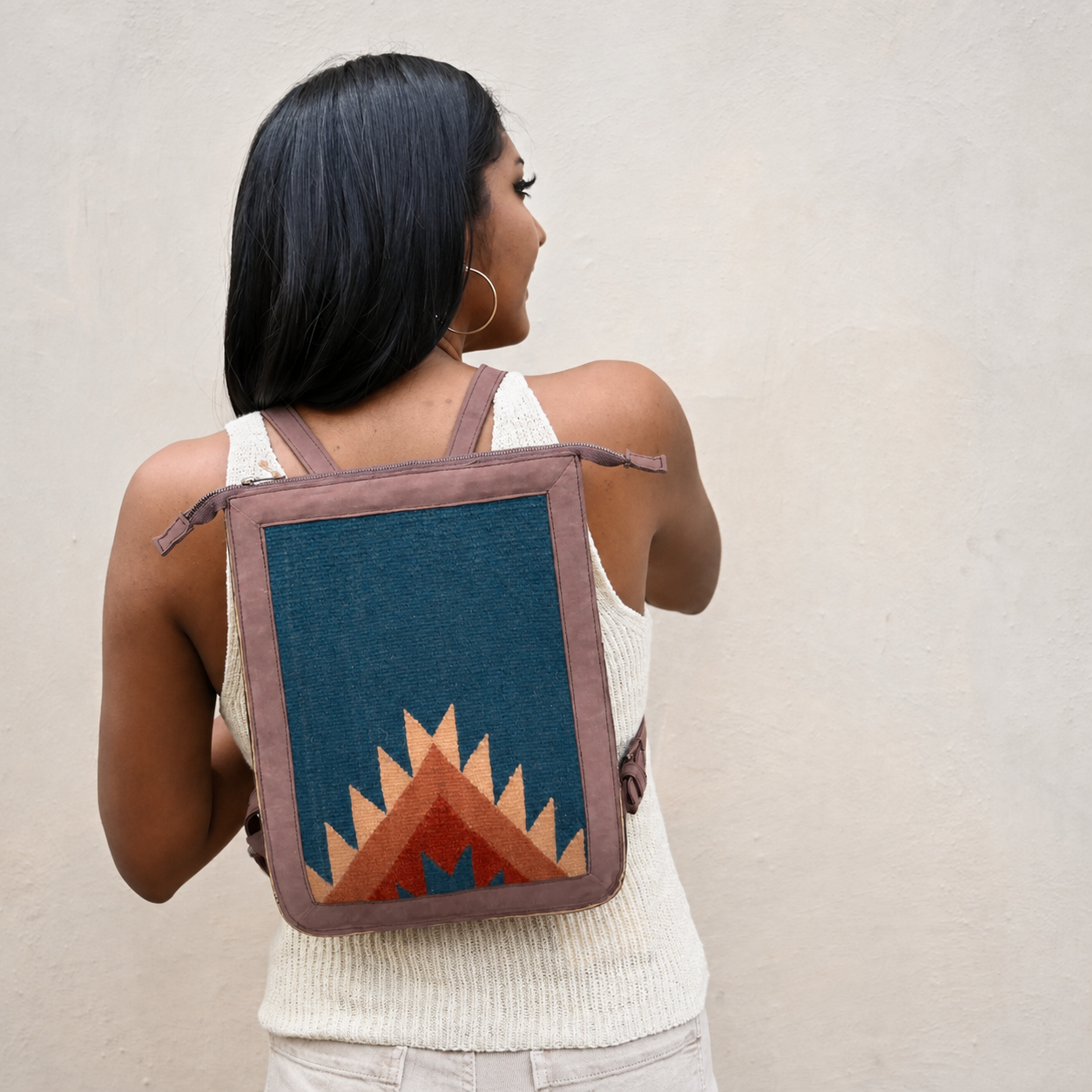 Cuarzo Slim Backpack