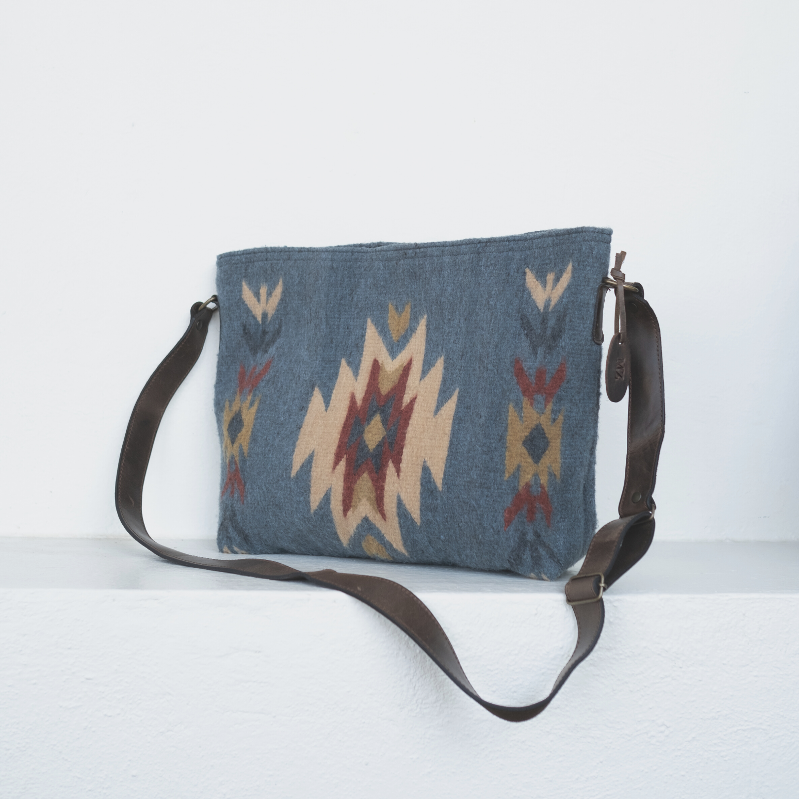 Sparrow's Song Shoulder Bag